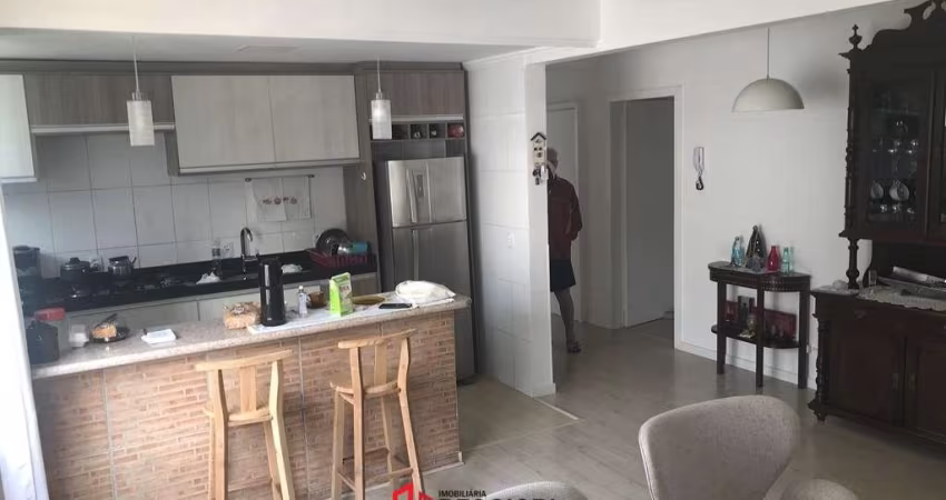 APT 3 QUARTOS SENDO 1 SUÍTE  BALNEÁRIO CAMBORIÚ
