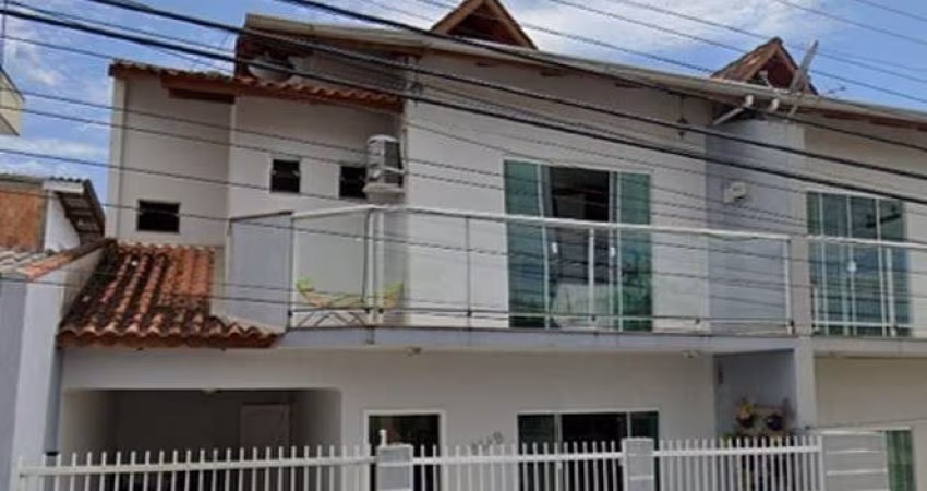 CASA 4 DORMITORIOS BAIRRO DAS NAÇÕES