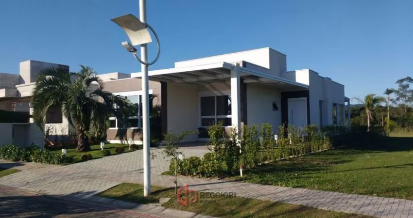 CASA CONDOMÍNIO FECHADO ALTO PADRÃO CAMBORIÚ