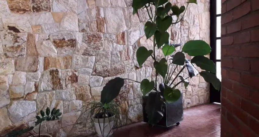 Casa à venda, 3 quartos, 3 suítes, 5 vagas, Vila Euclides - São Bernardo do Campo/SP