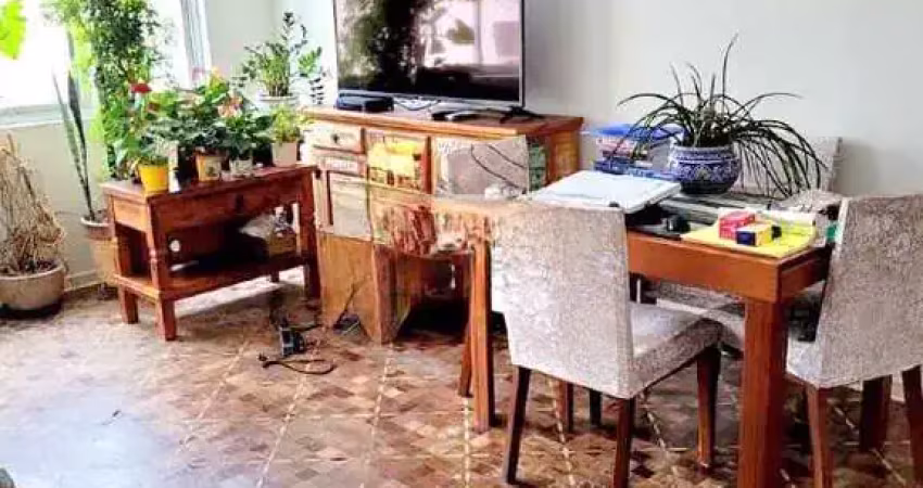 Apartamento próximo da praia a venda em santos, localizado no bairro da pompéia.