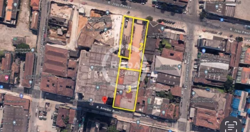 Oportunidade Única: Terreno com Dupla Frente no Centro de Santos - 2527m² (3 Lotes)