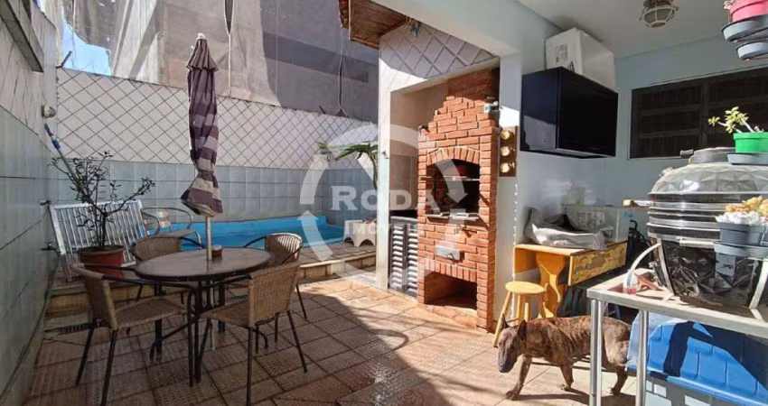 Casa à venda, 3 quartos, 2 suítes, 2 vagas, Ponta da Praia - Santos/SP