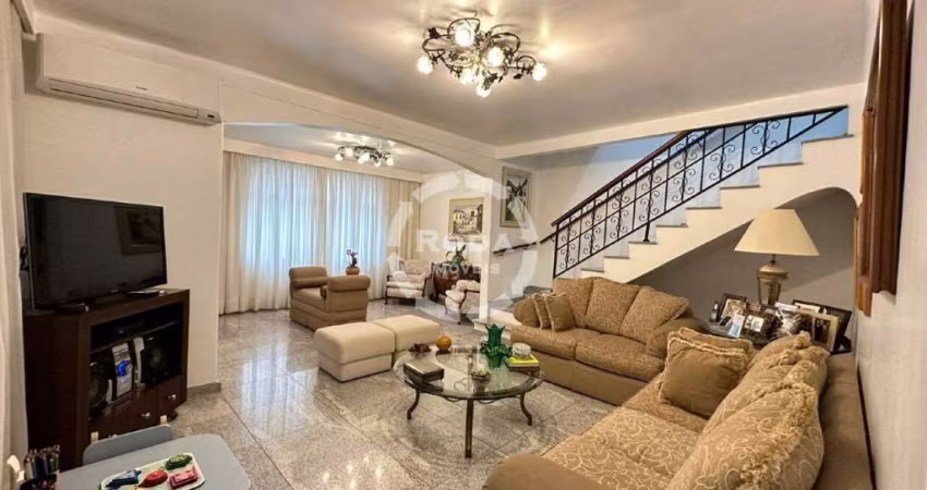 CASA PRONTA PARA MORAR NA QUADRA DA PRAIA – PONTA DA PRAIA, SANTOS/SP