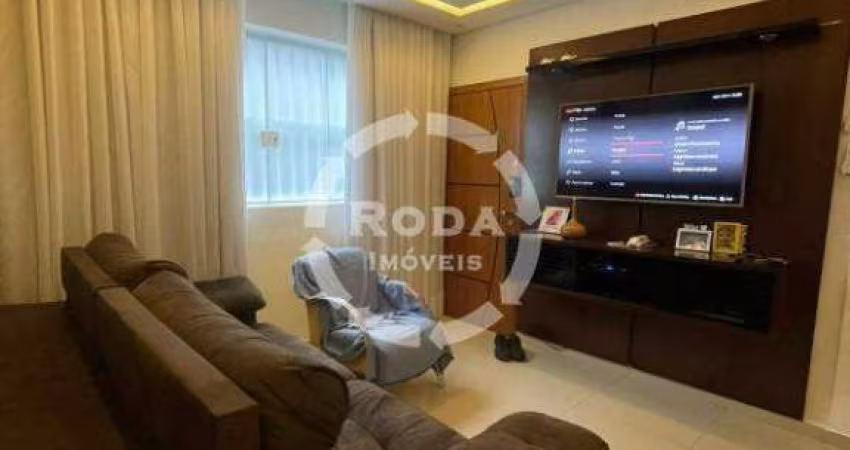 Apartamento a venda de 2 dormitórios reformado na Aparecida em Santos