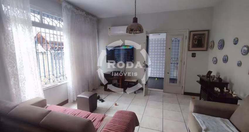 Casa à venda, 3 quartos, 2 vagas, Ponta da Praia - Santos/SP
