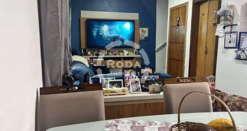Excelente triplex a venda na vila são jorge em são vicente de 2 dormitórios e 2 banheiros