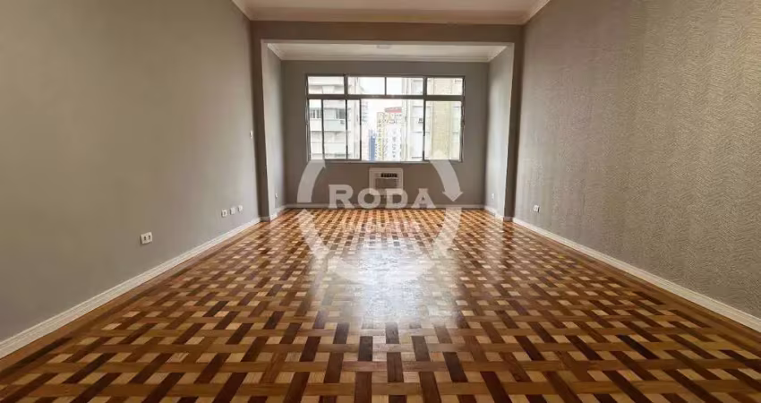 Apartamento 100% reformado no boqueirão em santos, quadra da praia
