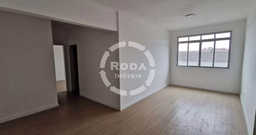Apartamento todo REFORMADO com 02 quartos à venda no Estuário em Santos/SP com Garagem.