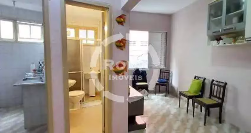 Apartamento de 1 dormitório com vista lateral para o mar