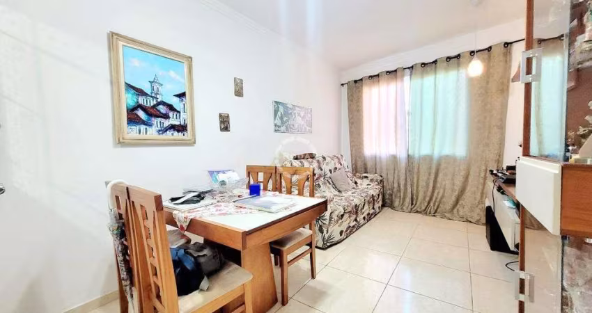 Casa Duplex em Villagio no Macuco, Santos/SP – 3 Dormitórios, Churrasqueira e Sem Condomínio