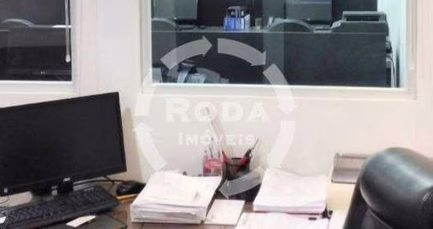 Sala Comercial Mobiliada 75m² com 02 banheiros , para alugar- Centro de Santos