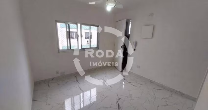 Apartamento Reformado no BNH – 2 Dormitórios a venda no bairro Aparecida - Santos