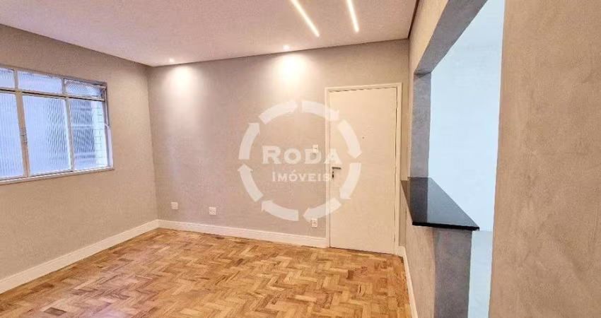 Apartamento Amplo de 3 Dormitórios para venda no Embaré, Santos