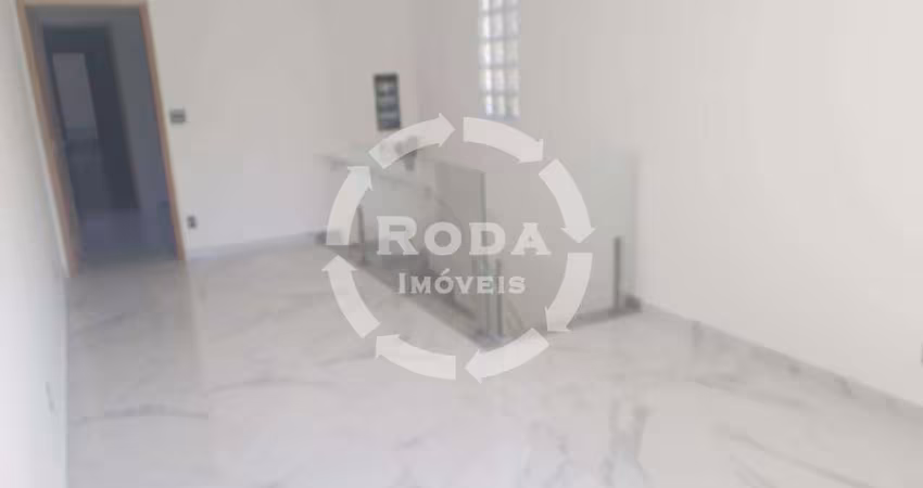 Casa à Venda, 3 Dormitórios, 1 Suíte, 2 Vagas,Ponta da Praia - Santos -SP.