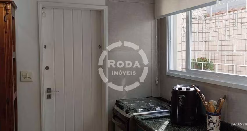 Casa à venda, 2 quartos, 1 vaga, Ponta da Praia - Santos/SP