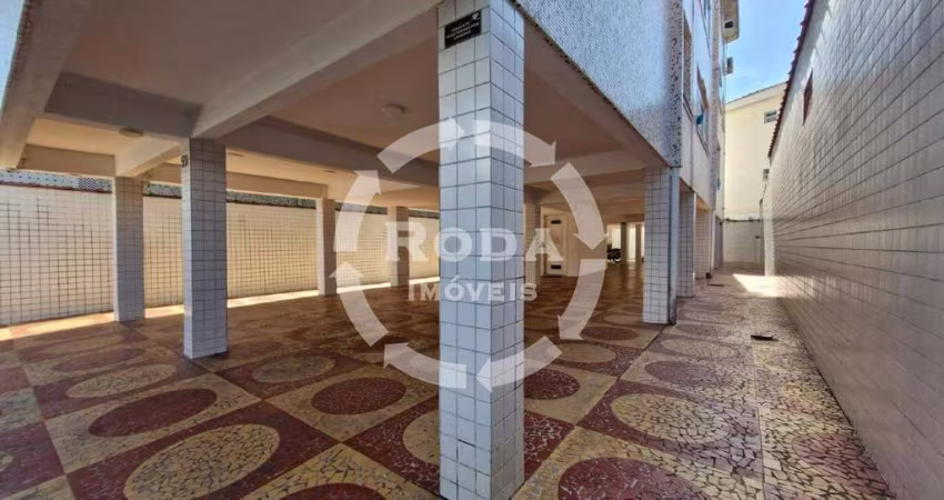 Apartamento de 116,45 m² à venda, 3 dormitórios, 2 banheiros, varanda e 1 vaga, no bairro do Marapé em Santos!