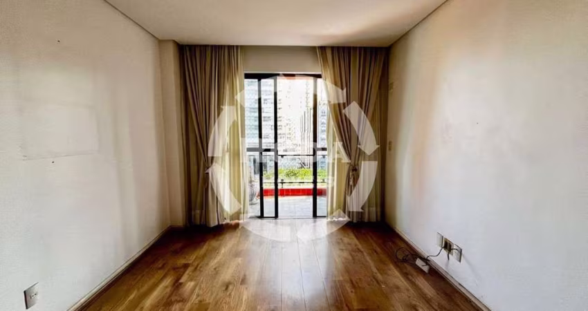 Apartamento à venda no Gonzaga – 03 quartos, sacada.
