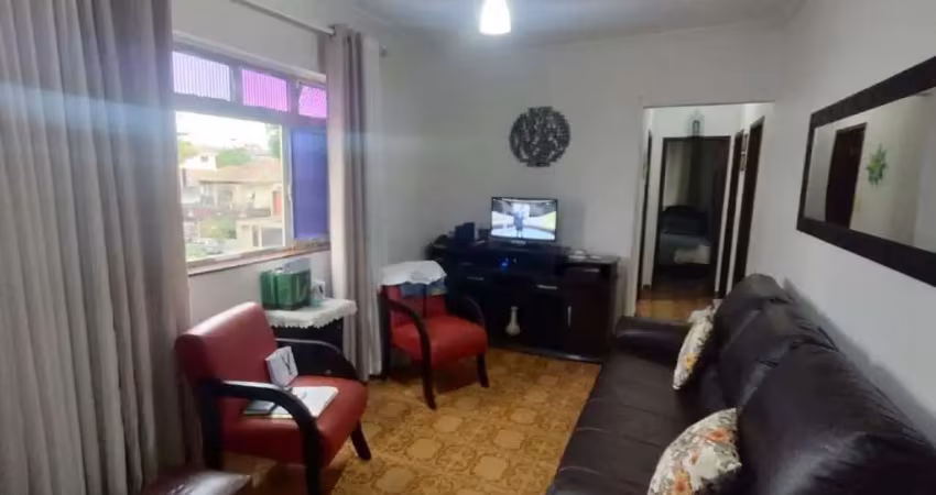 Apartamento 2 dormitórios com garagem fechada