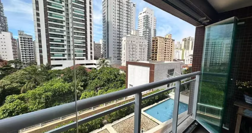 Apartamento frente com 3 dormitórios (1 Suíte) 1 vaga demarcada 2 Quadras da Praia à venda na Pompéia - Santos