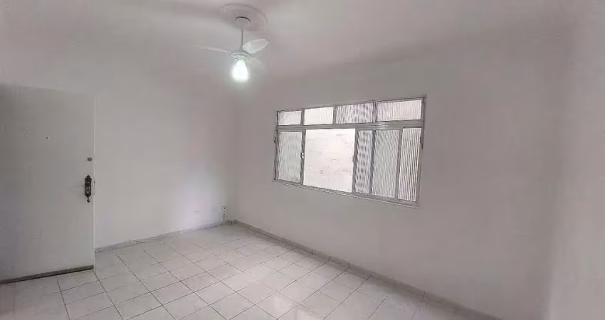 Apartamento 2 dormitórios excelente localização à venda no Gonzaga - Santos