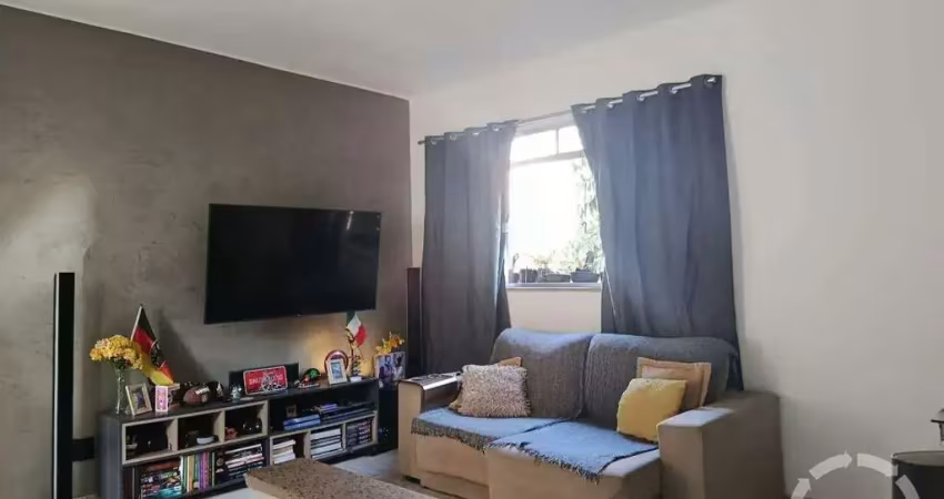 Apartamento geminado com 2 dormitórios em vila tranquila e segura
