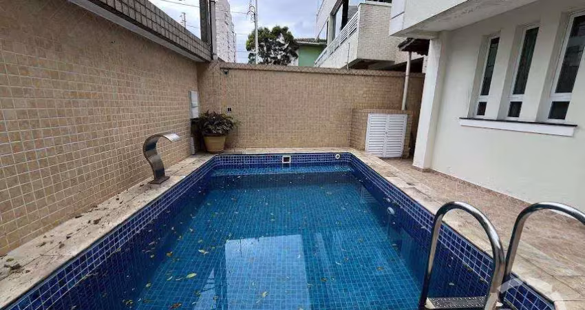 Maravilhosa casa com 3 dormitórios e área de lazer completa!