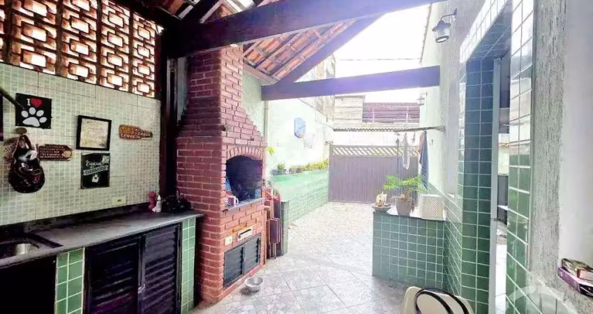 Casa com 3 quartos à venda na Caminho Dona Adelaide, --, Marapé, Santos