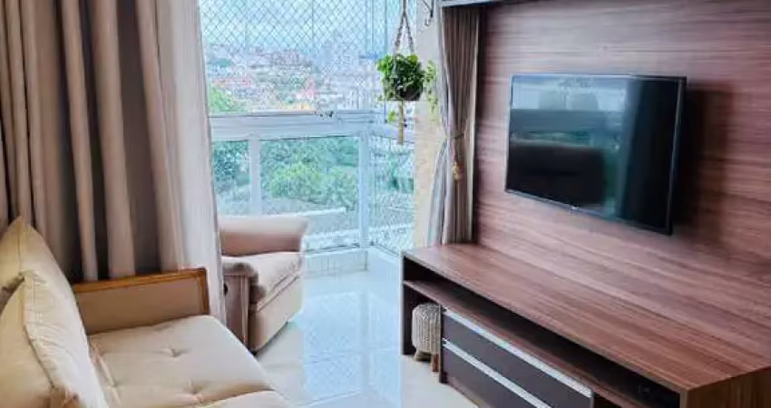 Apartamento com 2 dormitórios em prédio com lazer completo.