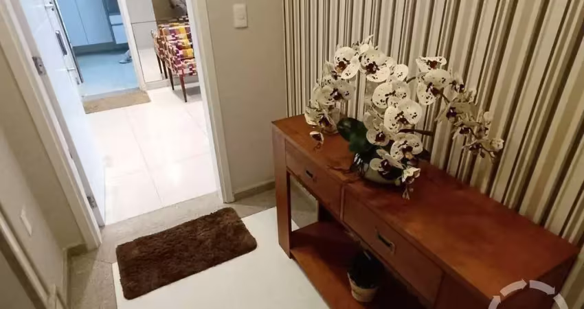 Apartamento alto padrão na quadra da praia. santos litoral.