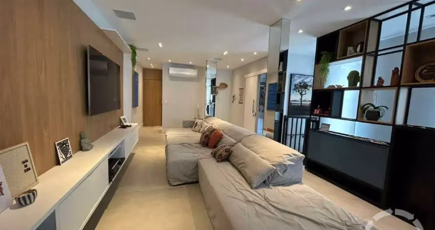 Casa sobreposta alta com 124m² automatizada com 3 quartos sendo 2 suites