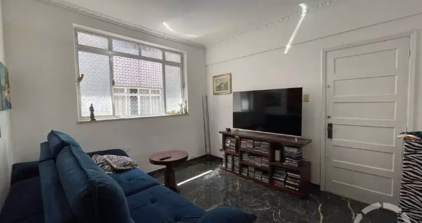 Apartamento à venda, 1 dormitório,1 vaga, na quadra da praia, ponta da praia - santos/sp