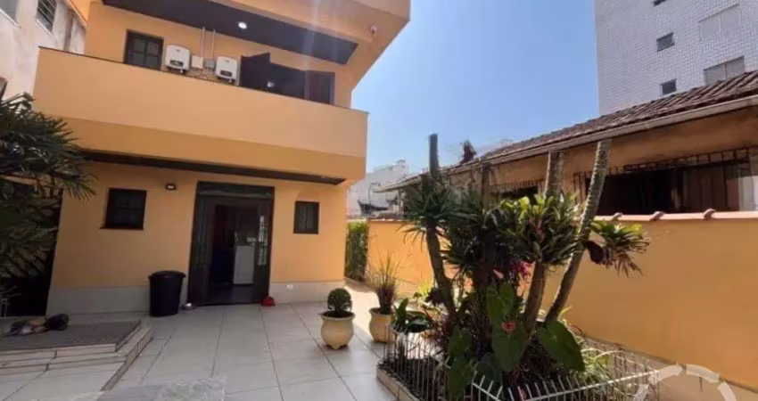 Casa com 4 quartos para alugar na Avenida Doutor Moura Ribeiro, --, Marapé, Santos