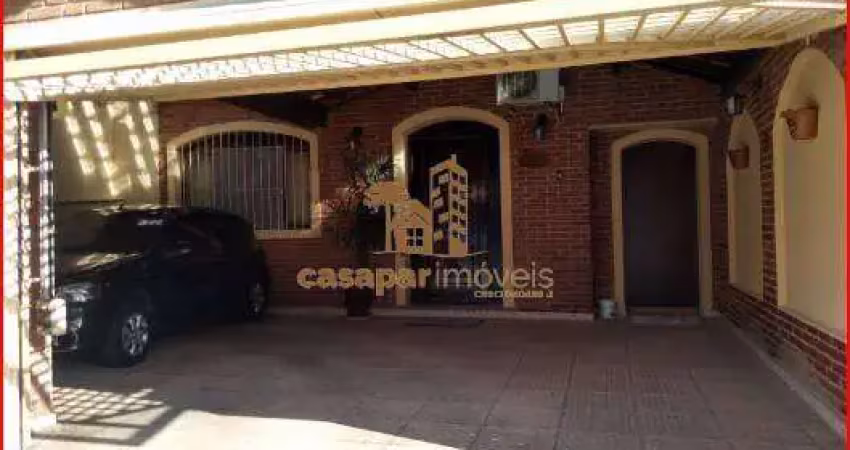 Casa 3 dormitórios, 250 metros Bairro Mauá São Caetano do Sul