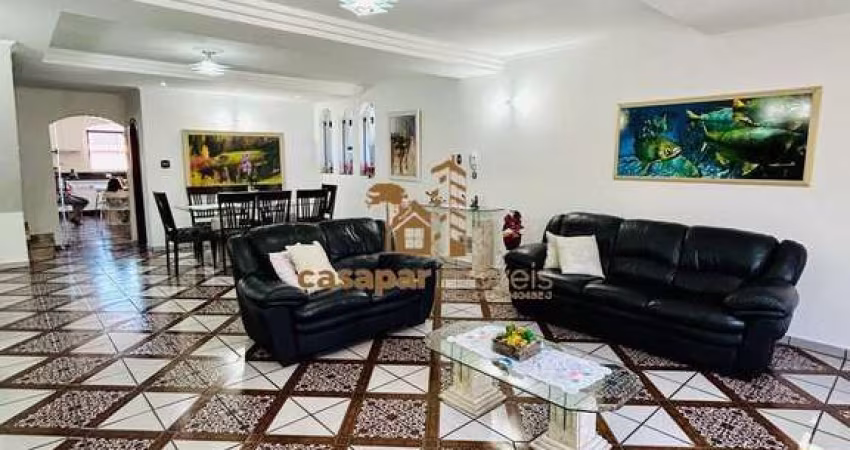 Sobrado à Venda com 650m² na Vila Formosa, 3 Quartos com Edicula e Piscina