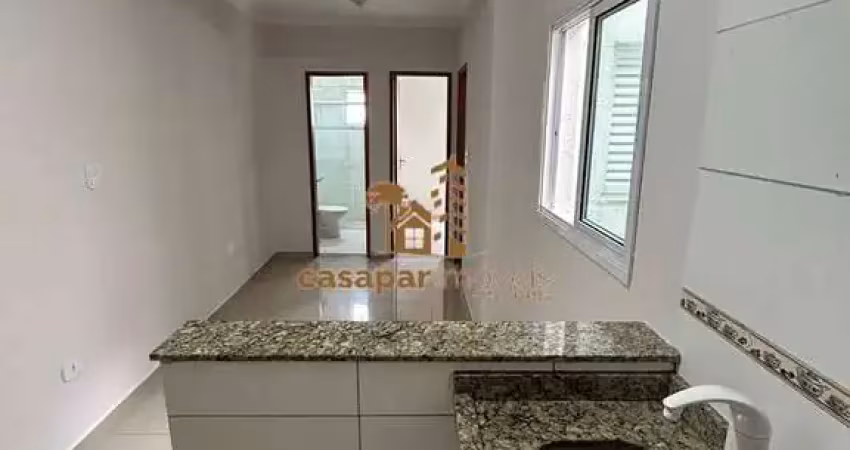 Apartamento à venda com 37m², 2 dormitórios e 1 vaga de garagem.