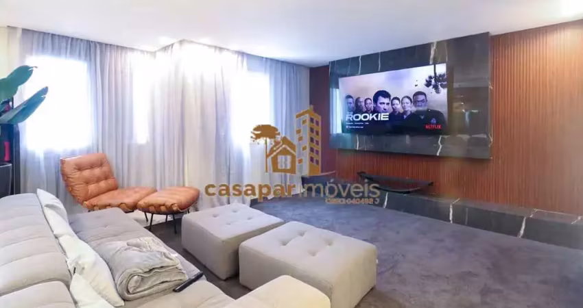 Cobertura duplex no centro com 126m², 2 suítes com 2 vagas e lazer completo