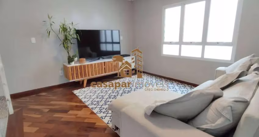 Maravilhoso sobrado à venda com 270m², 3 dormitórios e estuda permuta
