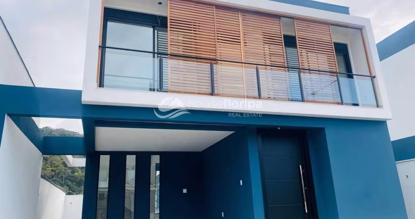 VILLA PAMPOLONA - Casa à venda, Rio Tavares, Florianópolis, SC - Villa Pamplona - em frente ao Mult