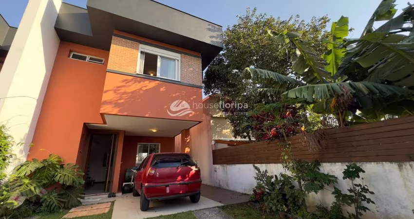 Casa à venda, Campeche, Florianópolis, SC - Possui 3 dormitorios sendo 1 suite com 128m² de area pr