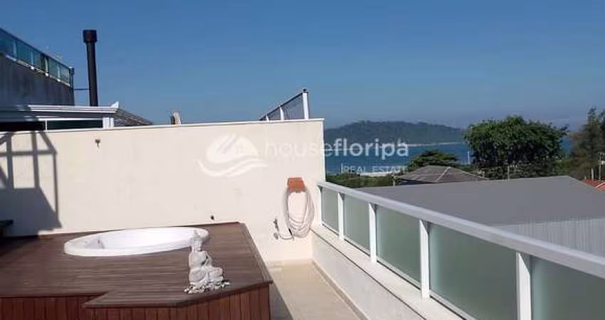 Cobertura / Penthouse à venda a 100m da praia com vista mar e montanhas, no Campeche, Florianópolis