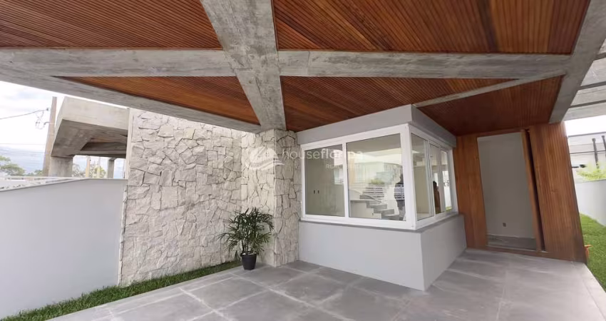 Casa de Alto Padrão à Venda no coração do Campeche, Florianópolis, SC