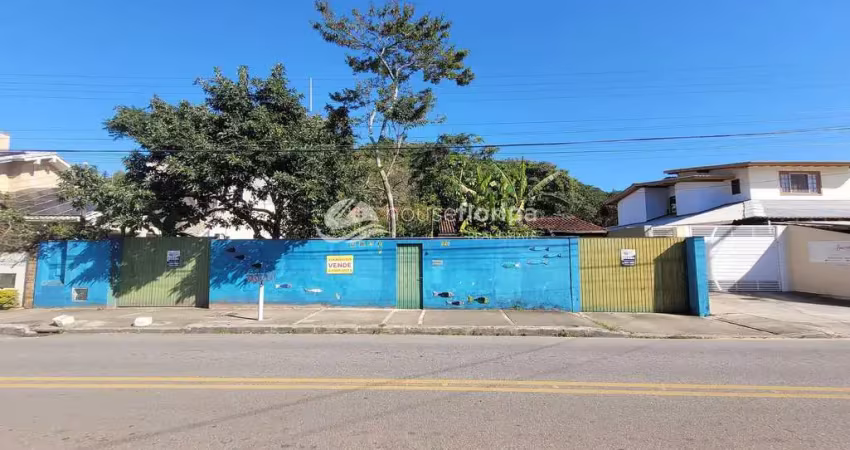 Casa à venda em terreno com 510 metros em ótima localização, rio tavares, florianópolis, sc