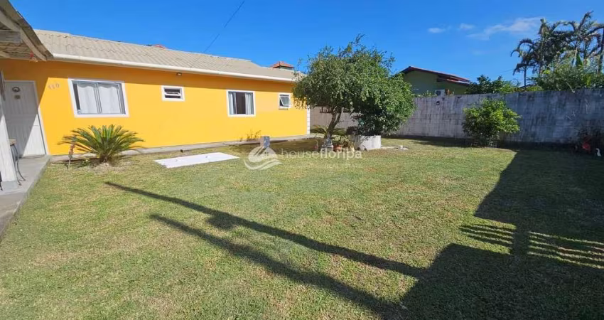 Casa térrea com belo terreno à venda, Ribeirão da Ilha, Florianópolis, SC