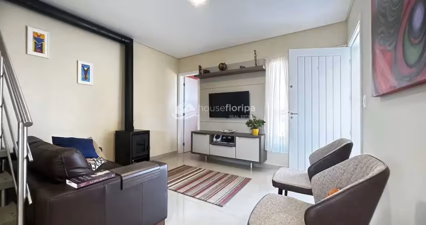 Casa financiável à venda em condomínio fechado com 3 dormitórios, no ribeirão da ilha, florianópoli