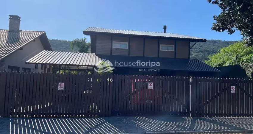 Casa à venda, 2 casas individuais, dentro do loteamento village i, na lagoa da conceição, florianóp