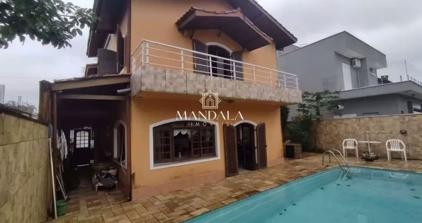 Casa com 4 quartos à venda no Centro, Bertioga 