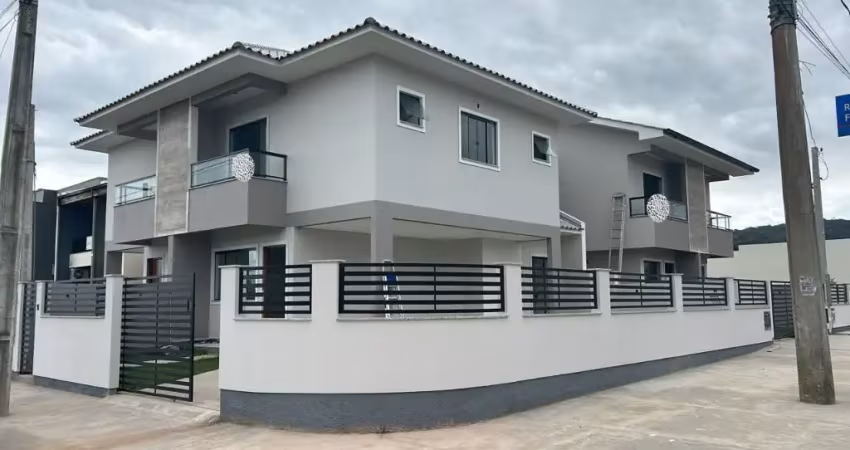 Casa com 2 quartos à venda na Rua Zenaide Santos de Souza, 222, Forquilhas, São José