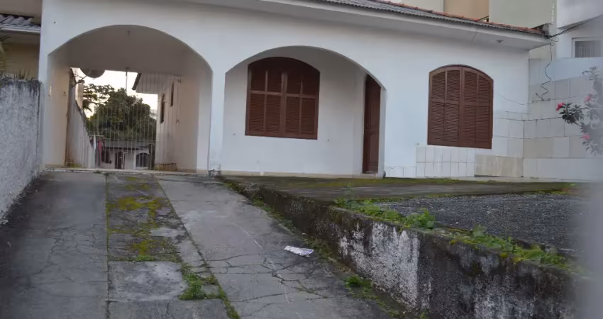 Casa com 3 quartos à venda na Rua Santo Antônio, 978, Barreiros, São José