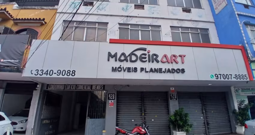 Prédio Comercial com 20 Salas e 1 Loja